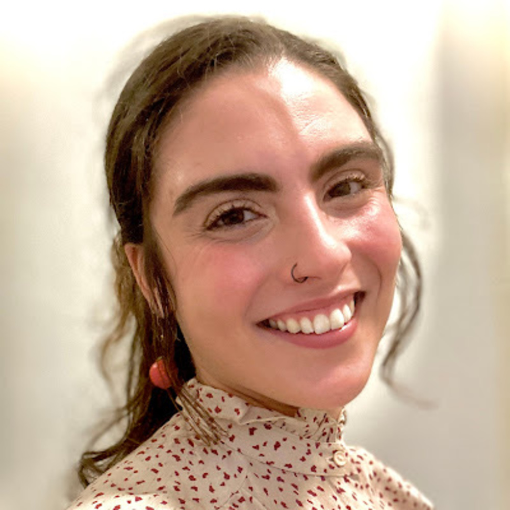 Meet your Posher, Nicolasa